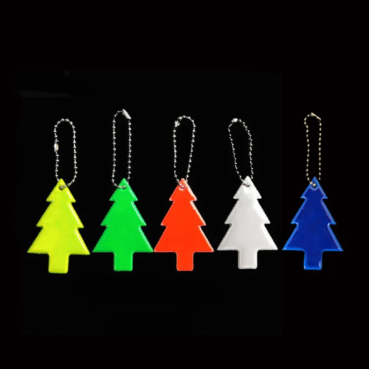 15 PCS Christmas Tree Style PVC Reflective Pendant Outdoor Night Traffic Safety Reflective Keychain Random Colour Delivery(6.5x4.5cm) - Image 2