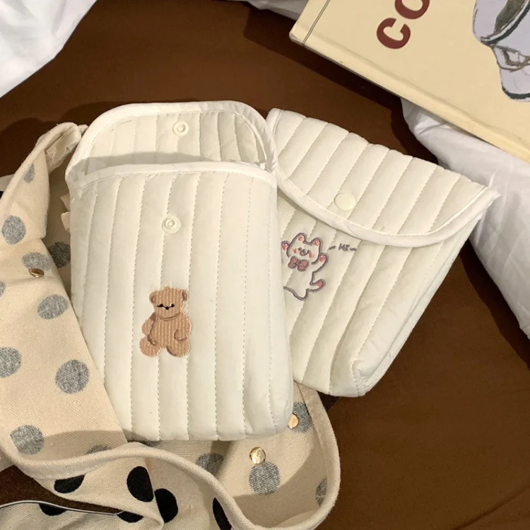 Embroidered Cartoon Cute Sanitary Napkin Mini Storage Bag, Color: Rabbit Bow - Image 5