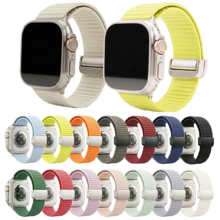 For Apple Watch 42mm / 41mm / 40mm / 38mm Mountain Pattern Loop Magnetic Buckle Silicone Watch Band(Green) - Image 2