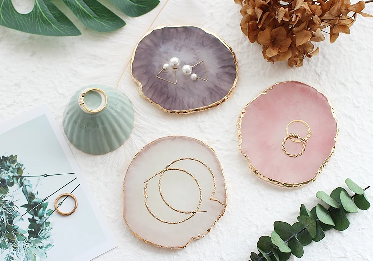 Nail Palettes Resin Agate Pieces Nail Painting Palette Decoration Storage Tray(Purple) - Image 9