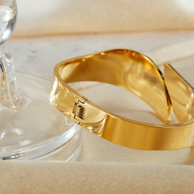 OPK GH1106 Stainless Steel Minimalist Glossy Bracelet(Gold) - Image 3